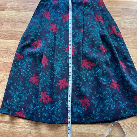 Vintage ORVIS navy, green & red 100% WOOL skirt w pockets (XS/S/vintage size 8) - Picture 7 of 11